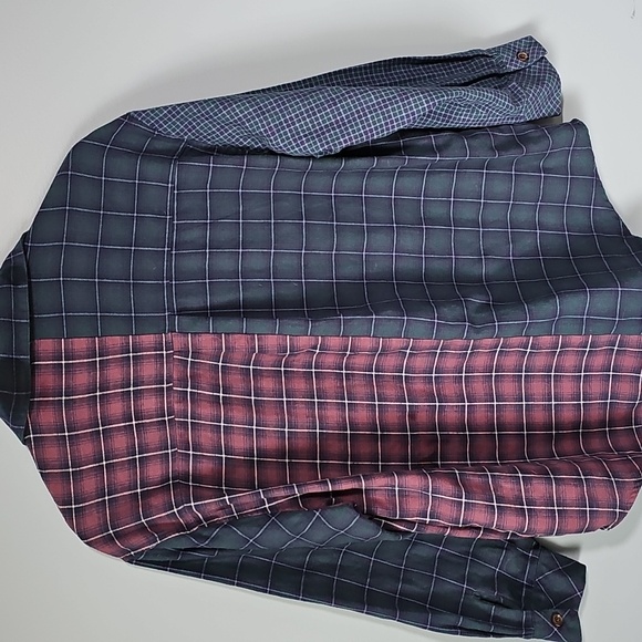 Women’s Size Medium Wild Fable flannel button up shirt - Picture 4 of 4